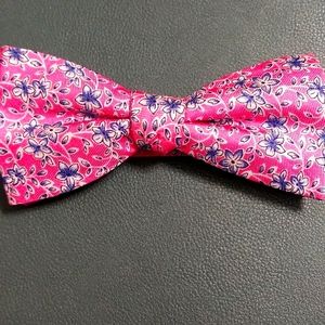 Mens Stylish 19 inch neck bowtie